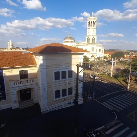 Alpha Ville Hotel Assis Exterior photo